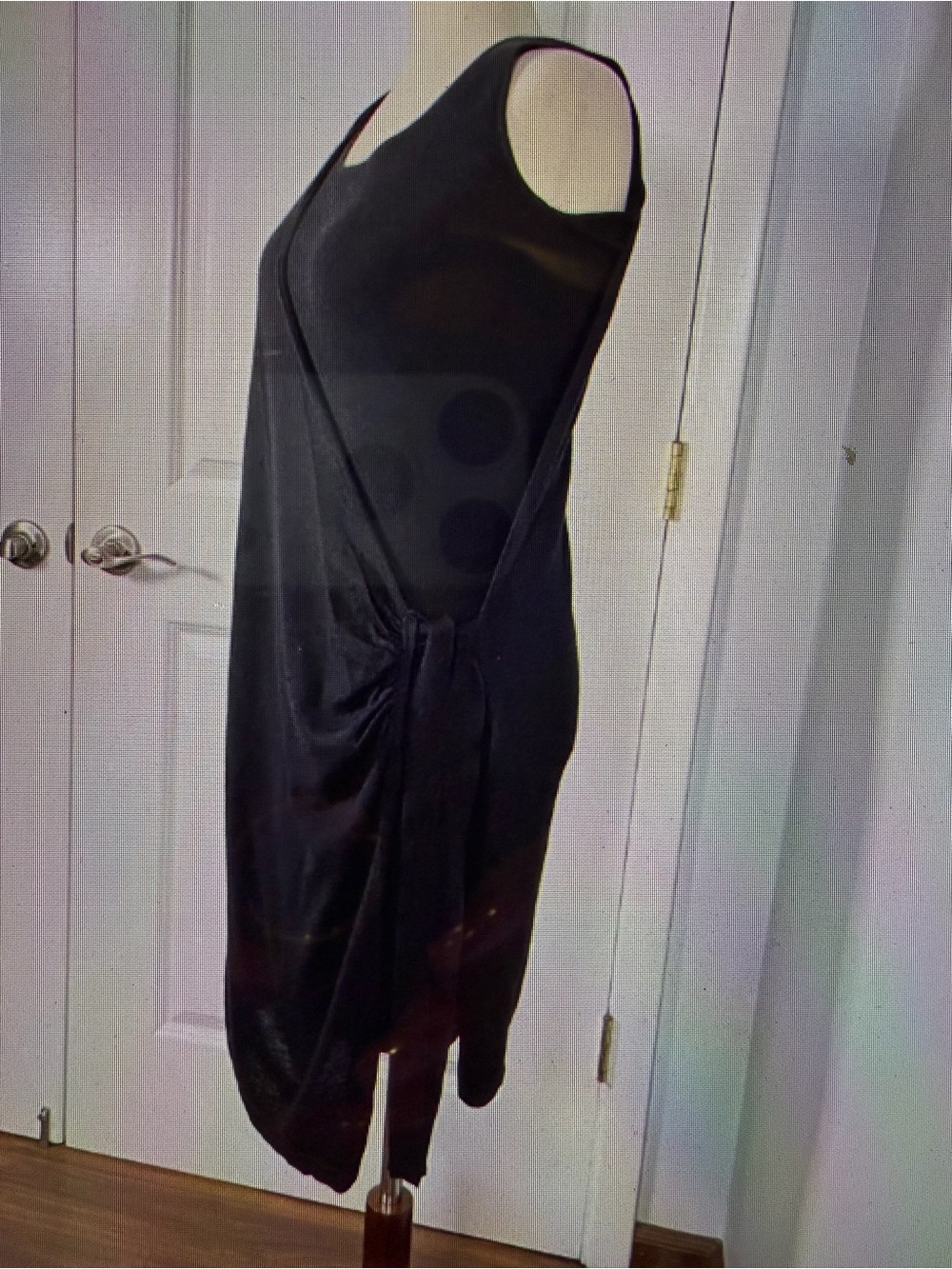 NWT TSE Cashmere Sleeveless Black Overlay Sweater